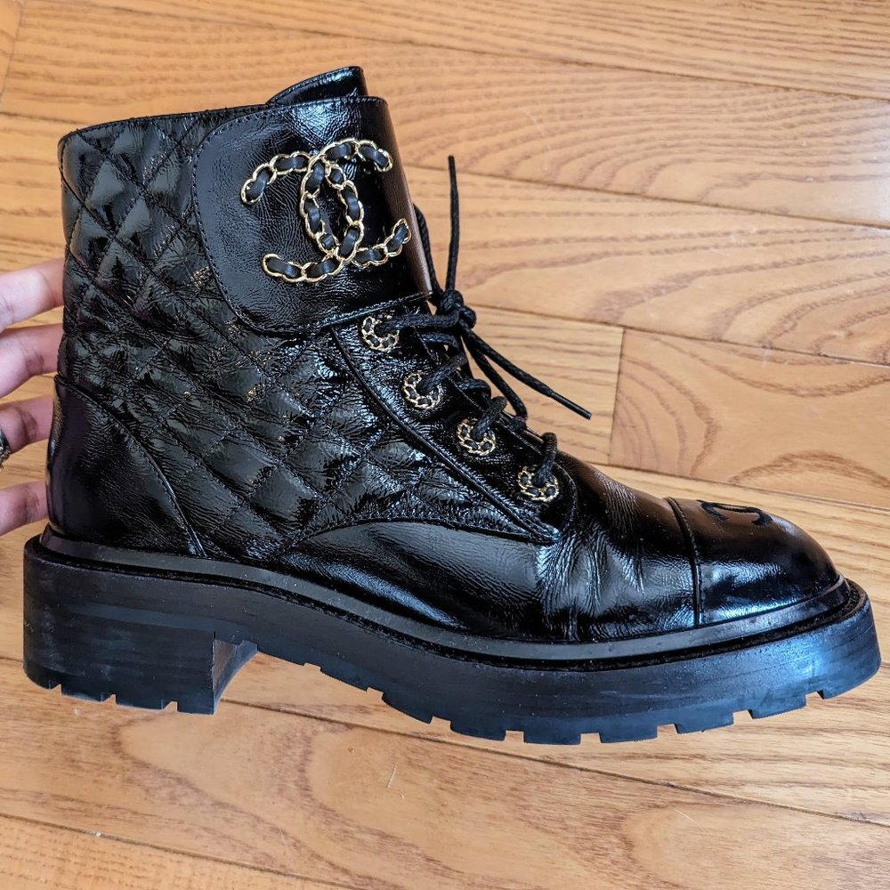 Chanel CC Logo Quilted Combat Brave Boot 39